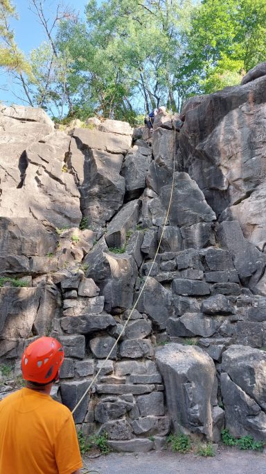 Klettern am Naturfelsen